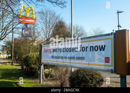 Durham, Großbritannien. März 2020. McDonalds muss schließen, da Großbritannien in den Coronavirus Lockdown geht. Stockfoto