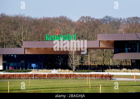 Allgemeiner Blick auf den Eingang zum Blumenpark Keukenhof.der Touristenblumenpark Keukenhof wird in diesem Jahr aufgrund der COVID-19-Coronavirus-Krise nicht mehr geöffnet. Stockfoto