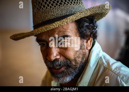 Damian Alzazar, Schauspieler, Preview a la obra EL PROFESOR en Auditorio Civco. Hermosillo Sonora A 20 Agosto 2015. CreditoFoto: LuisGutierrez Stockfoto