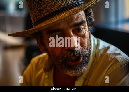 Damian Alzazar, Schauspieler, Preview a la obra EL PROFESOR en Auditorio Civco. Hermosillo Sonora A 20 Agosto 2015. CreditoFoto: LuisGutierrez Stockfoto