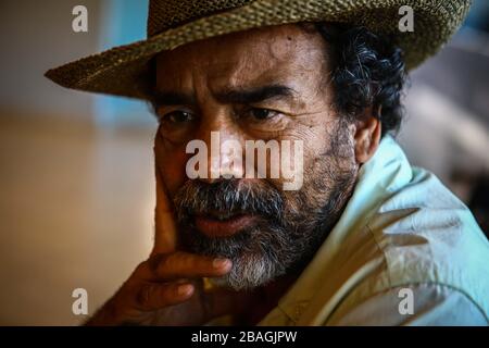 Damian Alzazar, Schauspieler, Preview a la obra EL PROFESOR en Auditorio Civco. Hermosillo Sonora A 20 Agosto 2015. CreditoFoto: LuisGutierrez Stockfoto