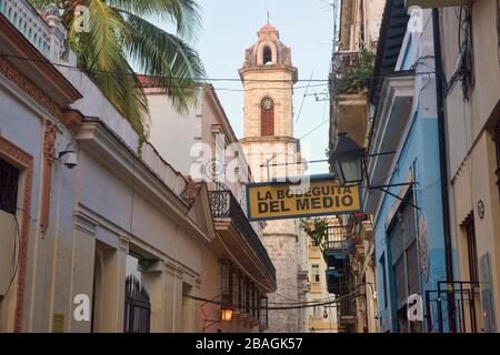 Hemingways berühmter Haunt La Bodeguita del Medio, Havanna, Kuba Stockfoto