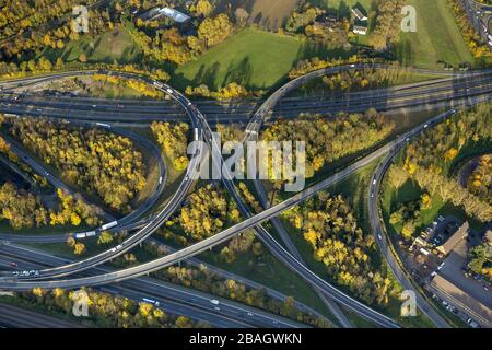 Autobahnkreuz Kaiserberg der A3 mit A4 in Duisburg, 13.11.2013, Luftbild, Deutschland, Nordrhein-Westfalen, Ruhrgebiet, Duisburg Stockfoto