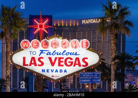 Das "Willkommen in Las Vegas"-Schild entlang des Strip in Las Vegas, Nevada, USA. Stockfoto