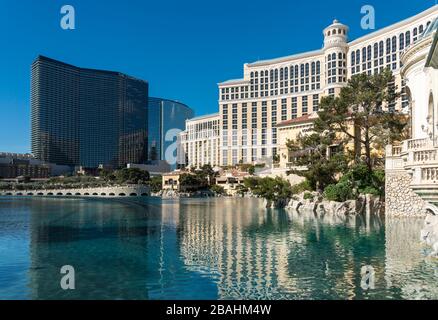 Der Bellagio Hotel and Casino Komplex entlang des Strip in Las Vegas, Nevada, USA. Stockfoto