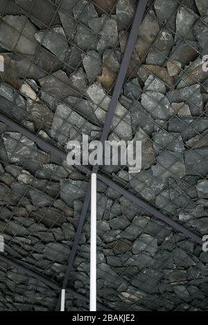Serpentine Pavilion 2019, Kensington Gardens, London entworfen von Junya Ishigami. Stockfoto
