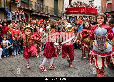 Die Kinder-Patum-de-Berga-Feier in Corpus Christi, Berga, Katalonien, Europa Stockfoto