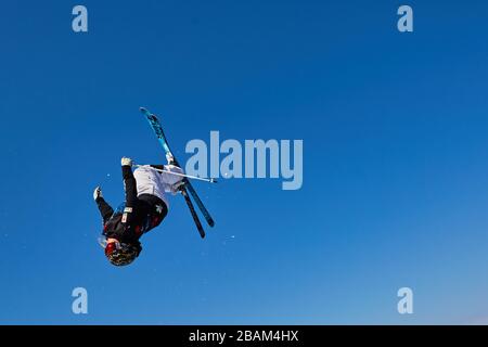 Justine Dufour-Lapointe bei der kanadischen Moguls-Meisterschaft im Camp Fortune (QC), 12. März 2016 Stockfoto