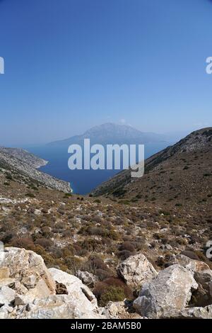 Die Nordostküste von Funni und die Insel Samos, Mpali, Dodekanes, Griechenland, Europa Stockfoto