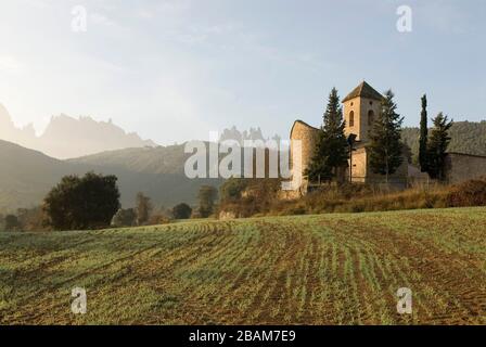 Esglesia de Sant Esteve, Marganell, Montserrat, Katalonien, Europa Stockfoto