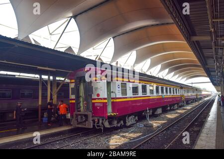 Bahnhof Bangkok 110120 Stockfoto