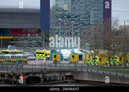 London, Großbritannien. März 2020. London UK Excel Center bereitet sich darauf vor, Covid-19-Patienten "innerhalb von Tagen" zu behandeln. Jetzt in NHS Nightingale umbenannt, um die britische Coronavirus Battle Credit zu bekämpfen: Michelle Sadgrove/Alamy Live News Stockfoto