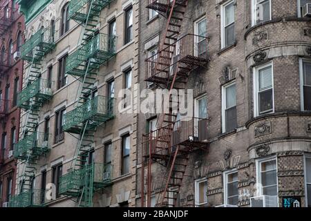 Feuer entweicht in New York, USA, USA Stockfoto