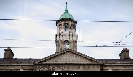 Dublin, Irland - 12. Februar 2019: Architekturdetails des Rotunda Hospital - General Postnatal Ward in der Innenstadt an einem Wintertag Stockfoto