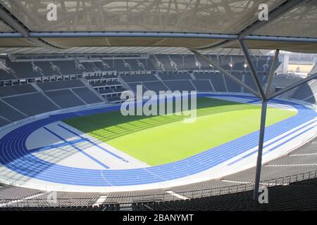 Blick auf das olympiastadion in berlin Stockfoto