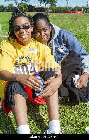 Miami Florida, Liberty City, Traz Powell Stadium, Special Olympics, Bedürfnisse, Track & Field geistig Behinderte spezielle Bedürfnisse, eingeschränkt, Student Stu Stockfoto