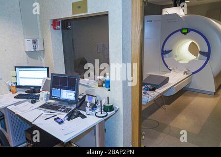 Miami Beach Florida, 41. Straße, Arthur Godfrey Boulevard, MRT-Maschine, Magnetresonanztomographie, Radiologie, medizinisch, Scanner, FL110228008 Stockfoto
