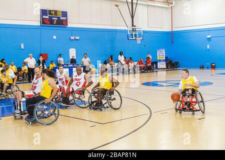 Miami Beach Florida, Scott Rakow Community Center, Zentrum, Fähigkeitsexplosion Colusana Rollstuhl Basketball Event, Mann Männer männlich Erwachsene Erwachsene, Behinderte disa Stockfoto