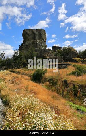 The Devils Chair Rock, Milodon Cave (Cueva del Milodon Natural Monument), Puerto Natales City, Patagonia, Chile, Südamerika Stockfoto