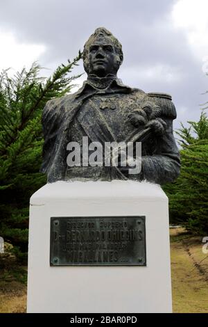 Bernado O Higgins Statue, Dorf Puerto Bories in der Nähe der Stadt Puerto Natales, Patagonien, Chile, Südamerika Stockfoto