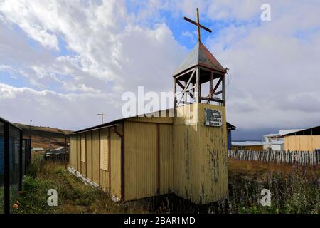 Blick auf die Villa Dorotea in der Nähe der Stadt Puerto Natales, Patagonien, Chile, Südamerika Stockfoto