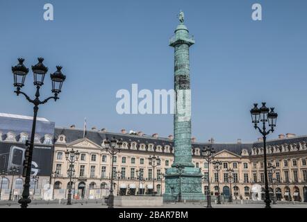 PARISER LOCKDOWN 10. TAG Stockfoto