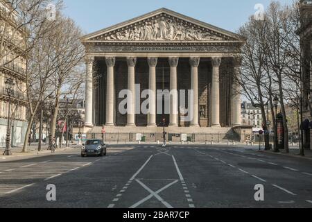 PARISER LOCKDOWN 10. TAG Stockfoto