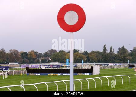 Allgemeiner Blick auf die Pferderennbahn Kempton Stockfoto