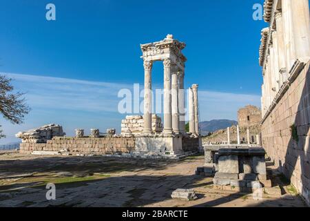 Trajan Tempel in der antiken Stadt Pergamon in der Türkei. Stockfoto
