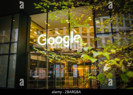 Außenansicht des Google-Hauptquartiers in London in Kings Cross Stockfoto