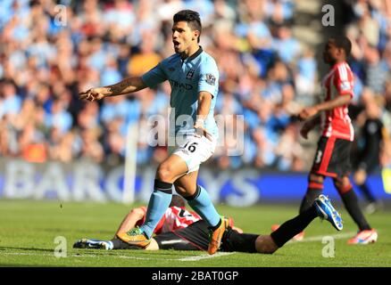 Sergio Aguero von Manchester City feiert das erreichen des zweiten Tores Stockfoto