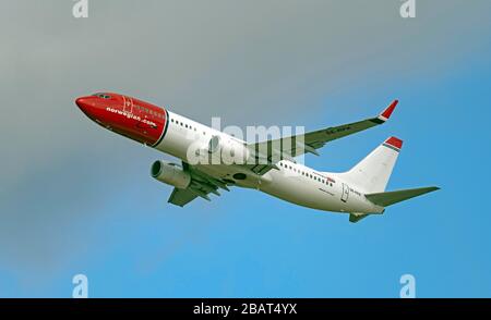 Norwegian Air Sweden Boeing 737-800, SE-RPK, Abfahrt vom Flughafen Manchester Stockfoto