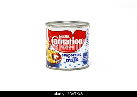 Nestlé Carnation Verdampfte Milch Stockfoto