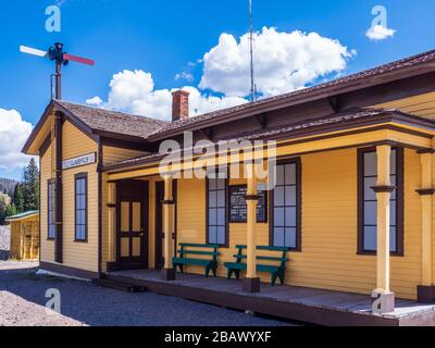 Depot auf dem Cumbres Pass, Cumbres & Toltec Scenic Railroad zwischen Chama, New Mexico und Antonito, Colorado. Stockfoto