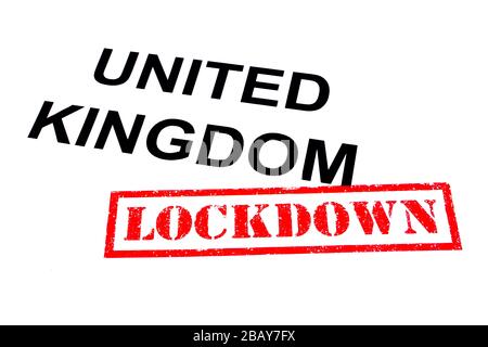 GROSSBRITANNIEN mit einem roten LOCKDOWN-GUMMISTEMPEL. Stockfoto