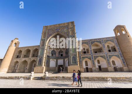 Abdulaziz Khan madrassah, ist islamische Schule, Buchara, Buchara, Usbekistan, Zentralasien, Asien Stockfoto