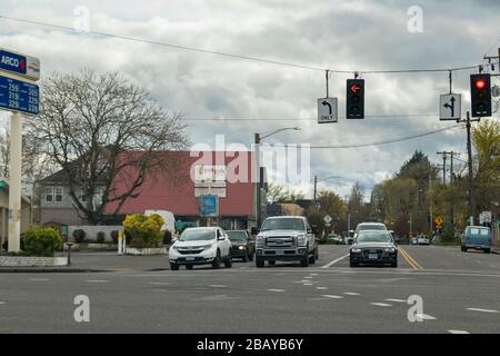 Portland, OR/USA - 29. März 2020: POK POK Wing Thai Restaurant beschloss, aufgrund des Coronavirus COVID-19 vorübergehend zu schließen. Stockfoto