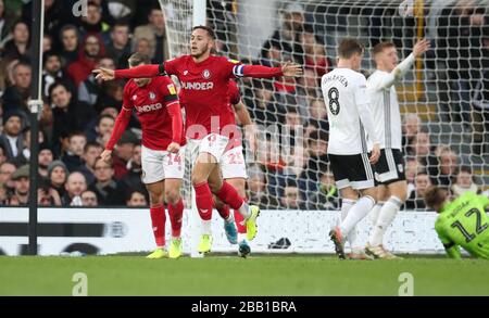 Josh Brownhill von Bristol City feiert das erreichen des ersten Tores seiner Seite Stockfoto