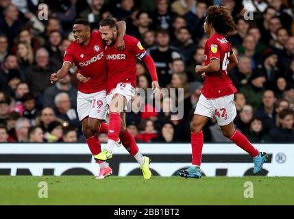 Josh Brownhill von Bristol City feiert das erreichen des ersten Tores seiner Seite Stockfoto