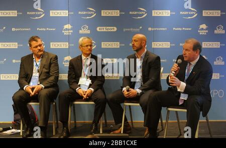 (L-R) Gavin Williams- RFU, Vic Luck- RFU, Wayne Morris-Premiership Rugby und Andrew Cosslett während des zweiten Tages der Rugby Expo 2013 im Twickenham Stadium. Stockfoto