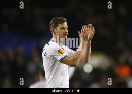 Tottenham Hotspurs Jan Vertonghen feiert nach dem Schlusspfiff Stockfoto