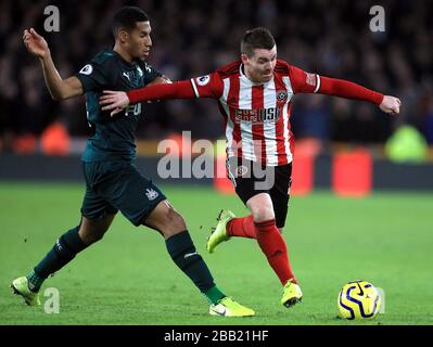 John Fleck von Sheffield United (rechts) in Aktion Stockfoto