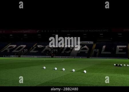 Ein allgemeiner Blick auf das Fußballstadion der Crown Oil Arena von Rochdale Stockfoto