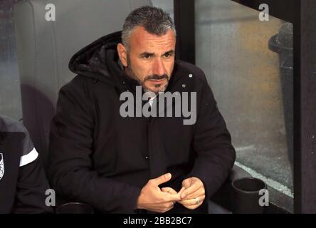 Vitoria Guimaraes Manager Ivo Vieira schaut auf Stockfoto