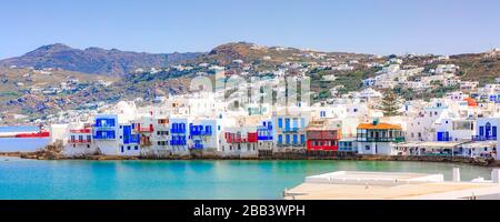 Farbenfrohes kleines Venedig mit Häusern von Mykonos Island Panorama-Banner, Griechenland Stockfoto