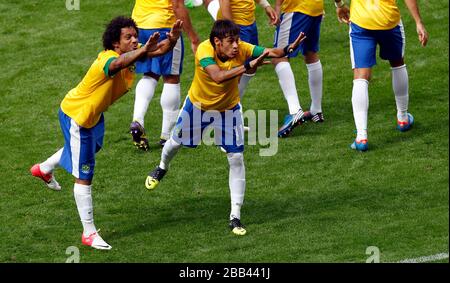 Brasiliens Neymar feiert sein Tor gegen Weißrussland während des Spiels der Gruppe C in Brasilien gegen Weißrussland in Old Trafford, Manchester. Stockfoto