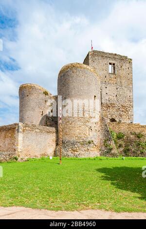 Die alte Burg von Semur en Brionnais, Burgund, Frankreich Stockfoto