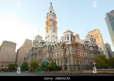 Rathaus und Innenstadt von Philadelphia am Morgen, Pennsylvania, Vereinigte Staaten Stockfoto