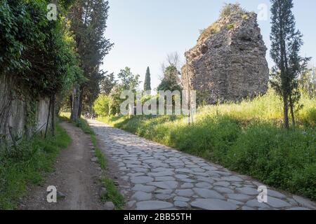 April 2018 auf der Via Appia, Appian Way von der Porta Appia, anikante Straße Roms Stockfoto