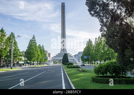 Moderne Apartmentgebäude, Pjöngjang, Demokratische Volksrepublik Korea (DVRK), Nordkorea Stockfoto